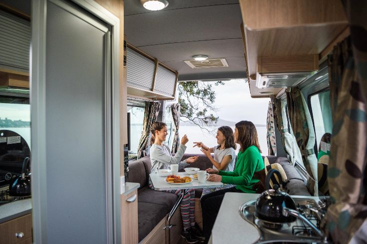 MC.Vehicle.Deuce Plus 3 Berth Camper AU.Hero.CB14