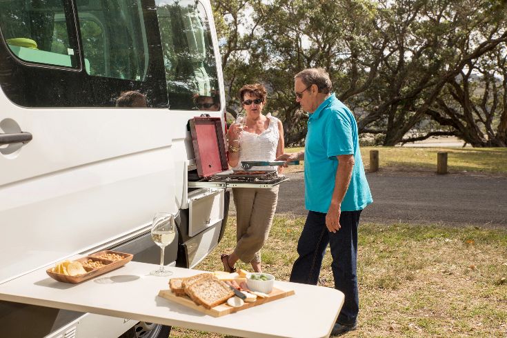 MC.Vehicle.Deuce Plus 3 Berth Camper AU.Hero.CB1
