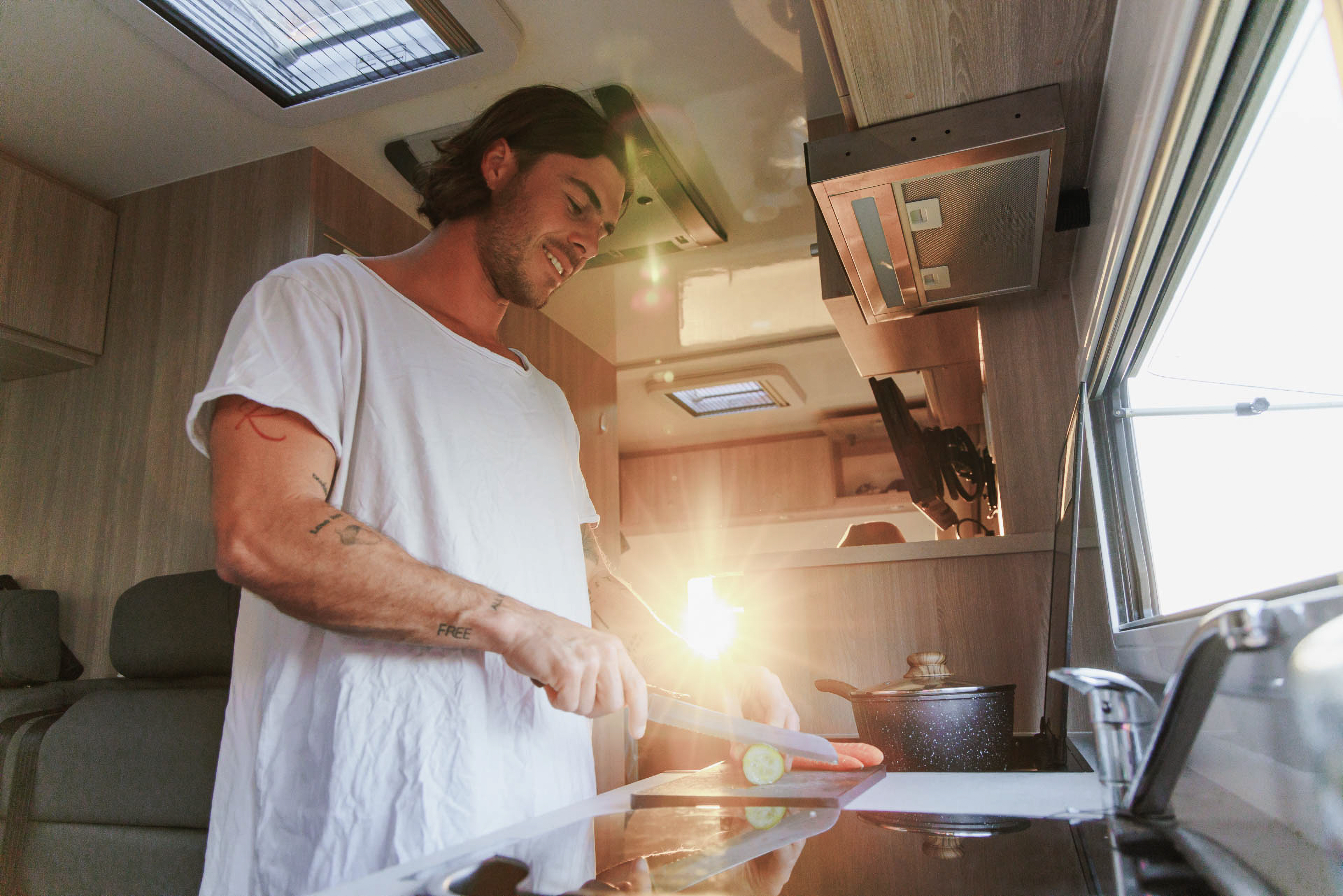 MC.Vehicle.Big Six 6 Berth Camper.AU.Hero.CB3