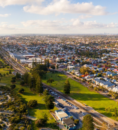 card-overlay-img