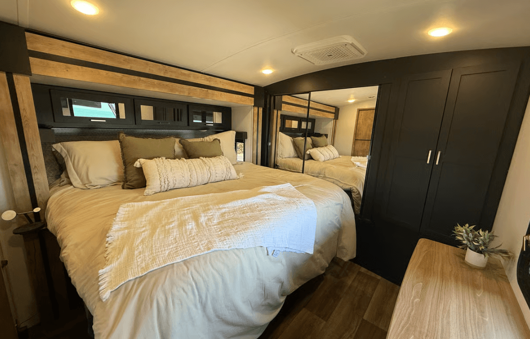 RV Share Trailer