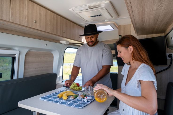 Couple in van Couple in van