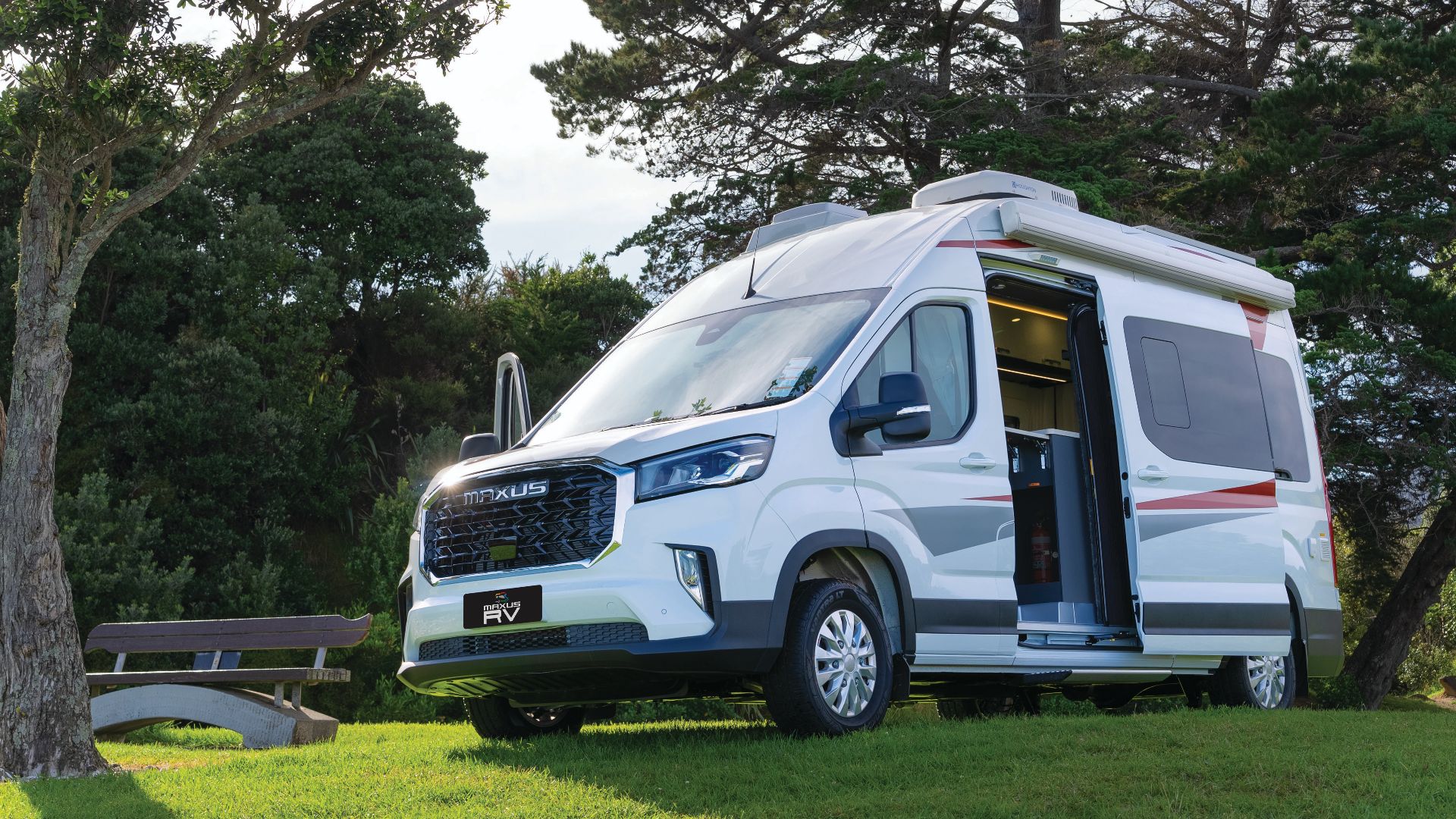 Maxus RV Traveler 9