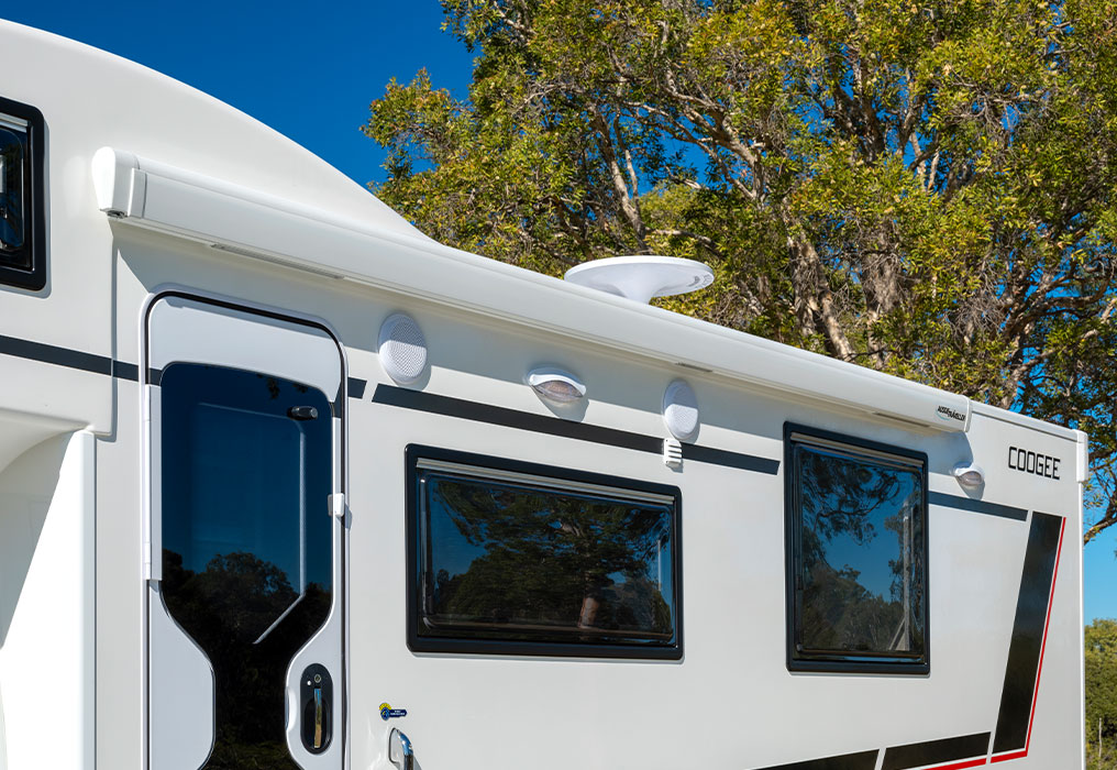 Winnebago Coogee 4 Berth Motorhome Exterior Additional lifestyle enhancers