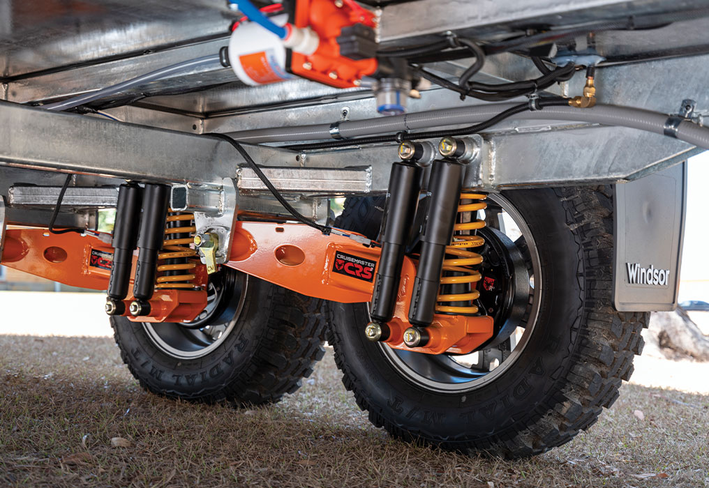 Galvanized hot-dipped chassis and Cruisemaster CRS2 suspension, showcasing durable construction and advanced suspension technology