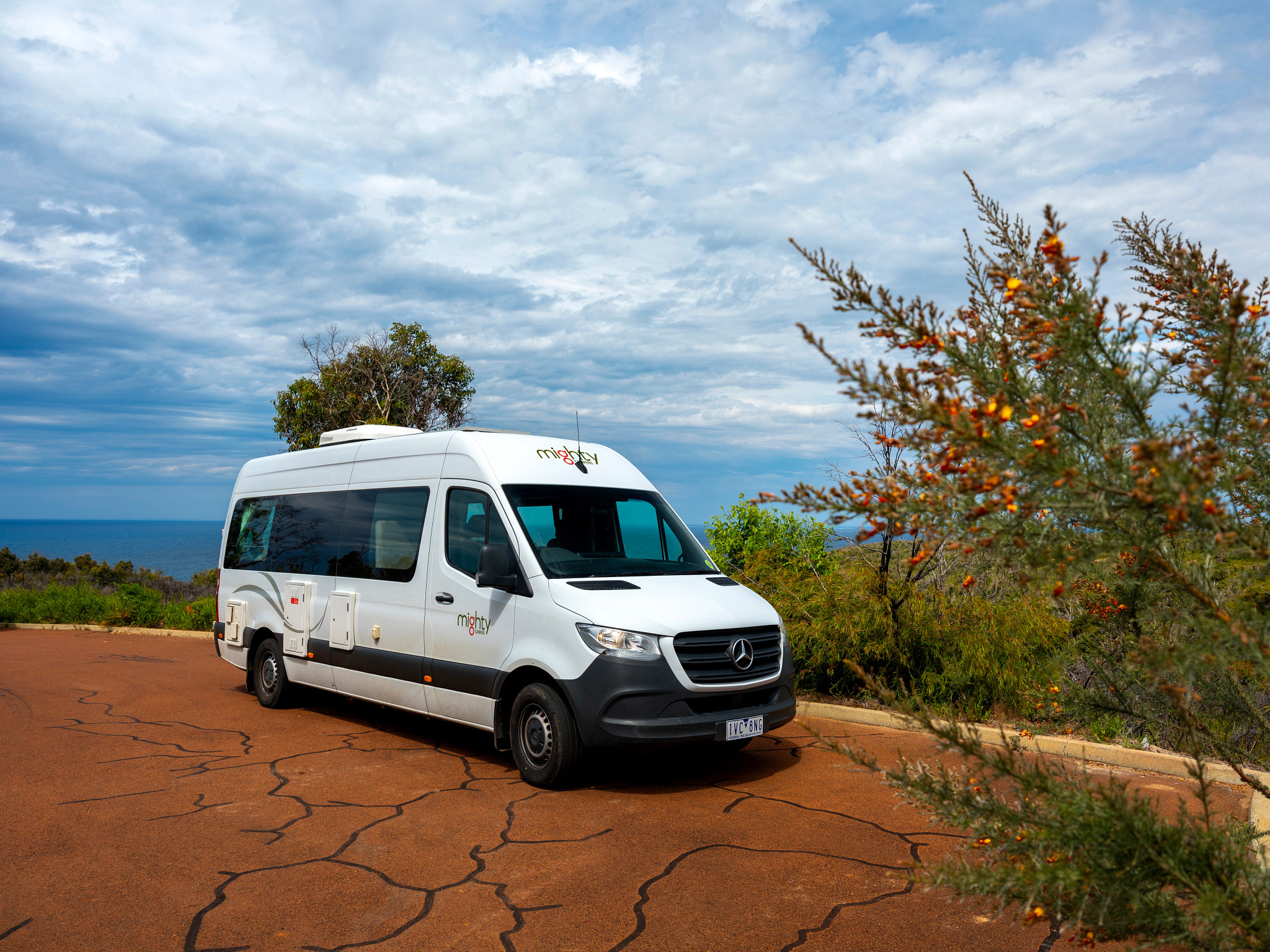 MC.Vehicle.Deuce Plus 3 Berth Camper AU.Hero.CB4 MC.Vehicle.Deuce Plus 3 Berth Camper AU.Hero.CB4