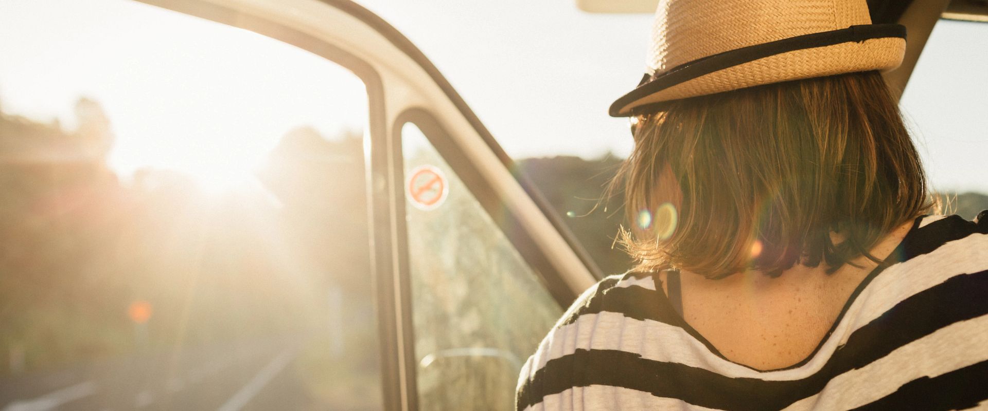 Sun shining thorugh car window