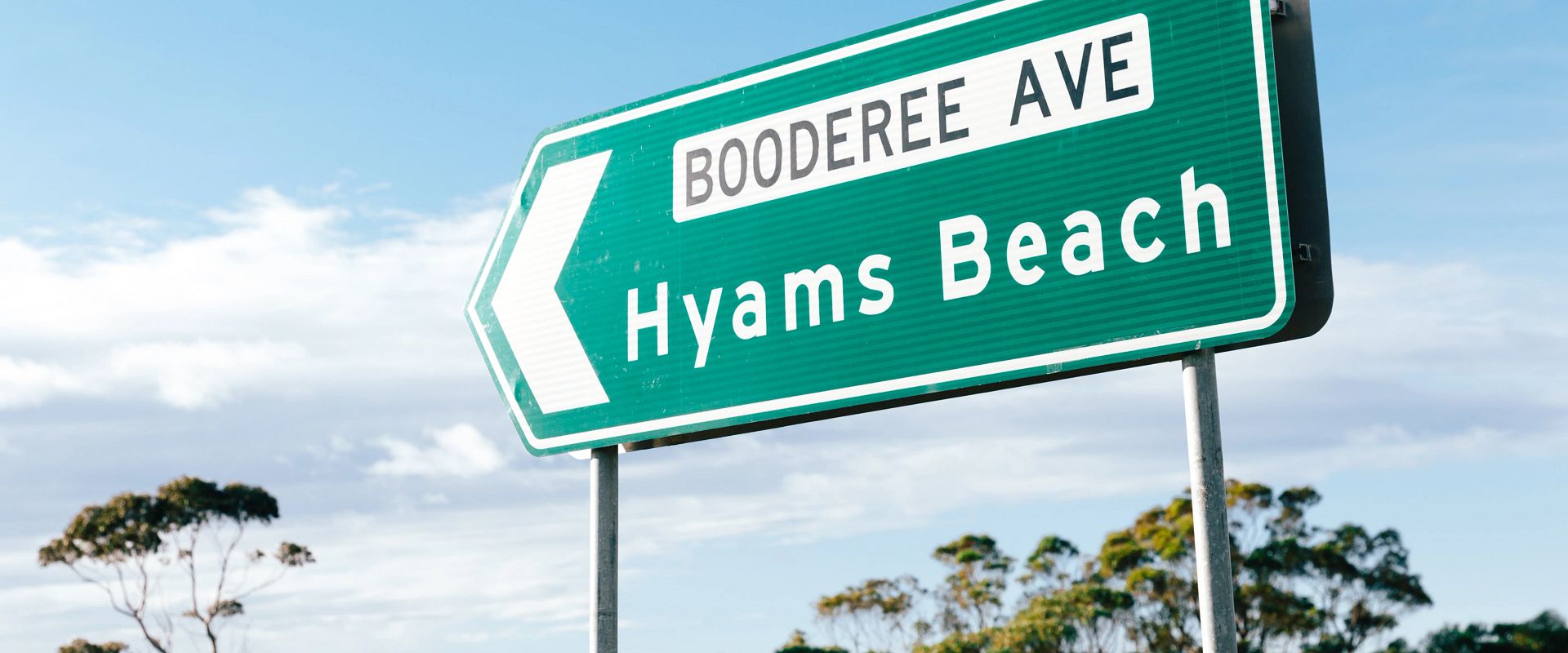 Hyams beach sign